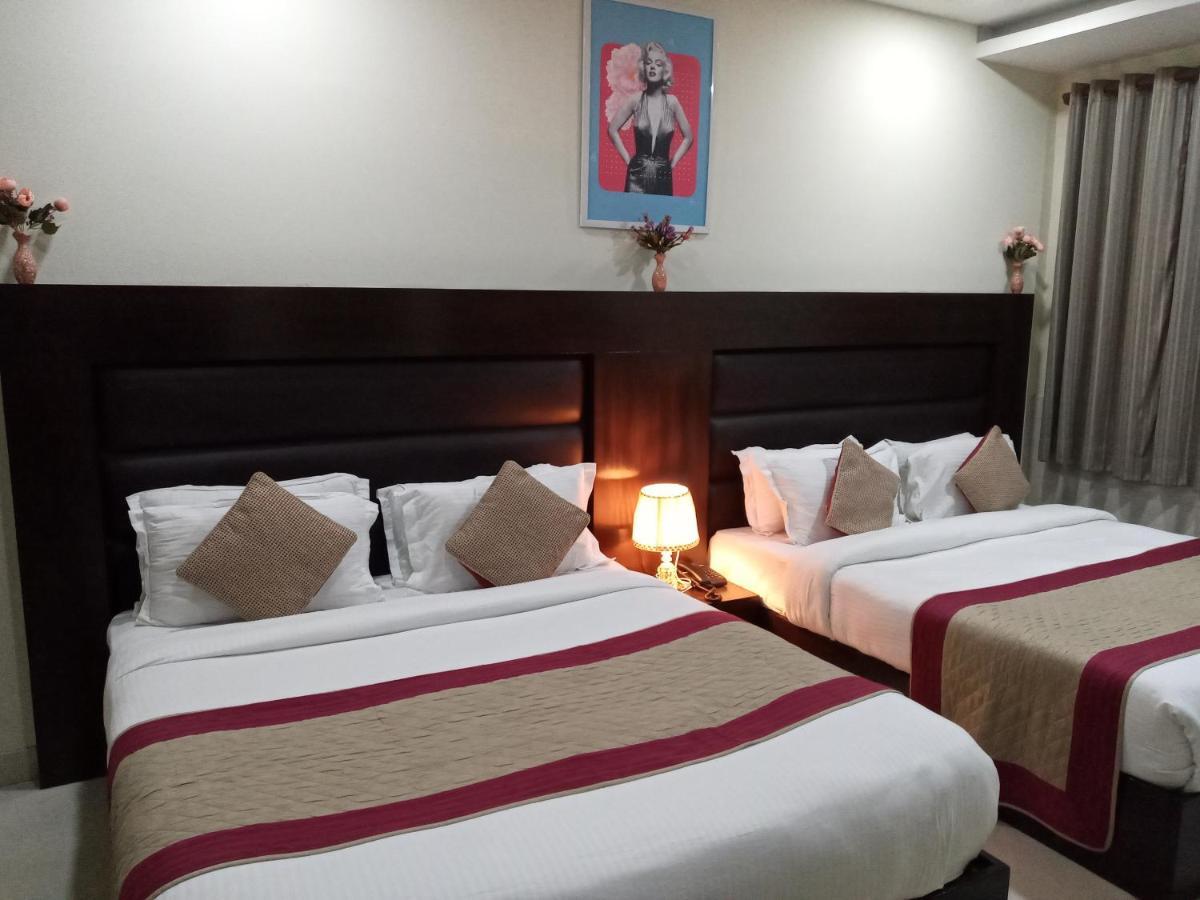 Vivah Residency Hotell New Delhi Exteriör bild
