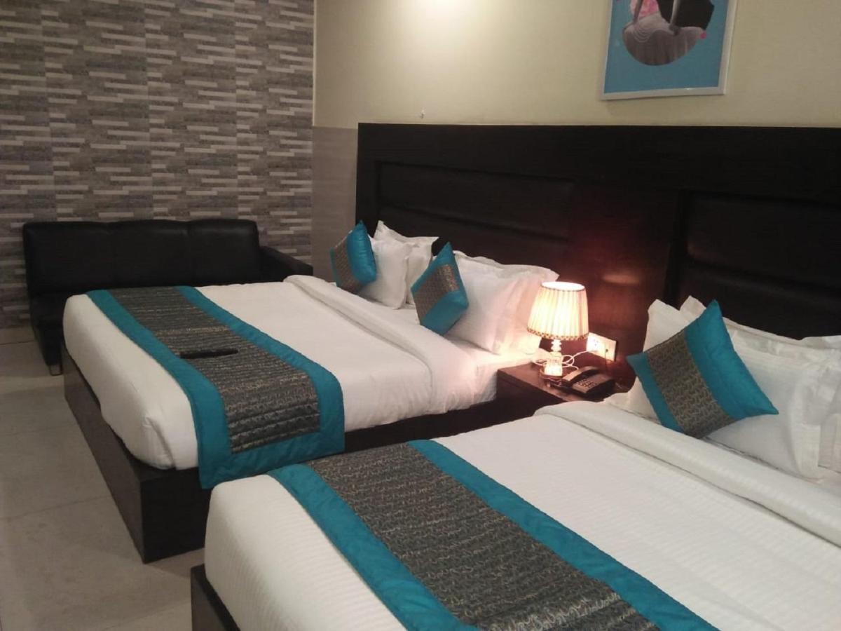 Vivah Residency Hotell New Delhi Exteriör bild