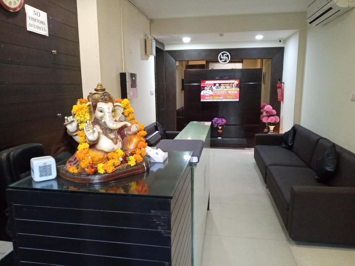 Vivah Residency Hotell New Delhi Exteriör bild