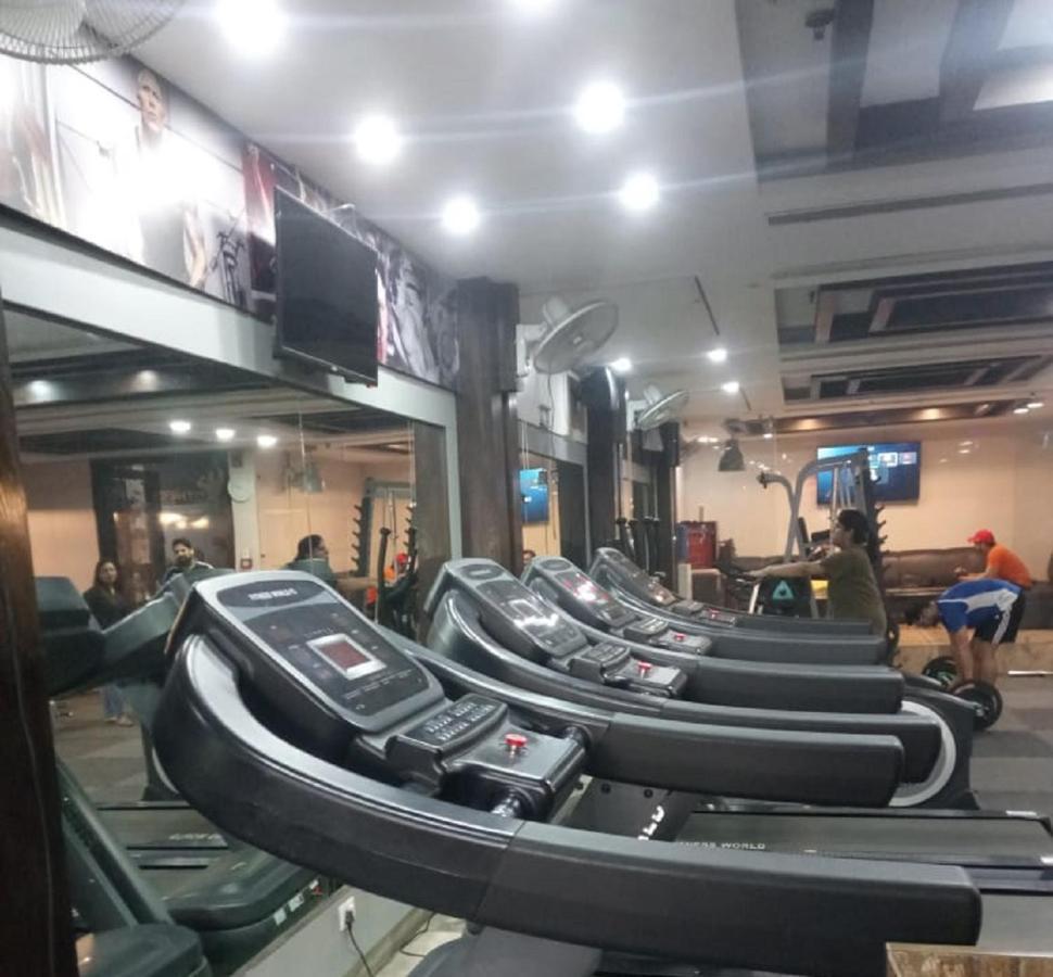 Vivah Residency Hotell New Delhi Exteriör bild