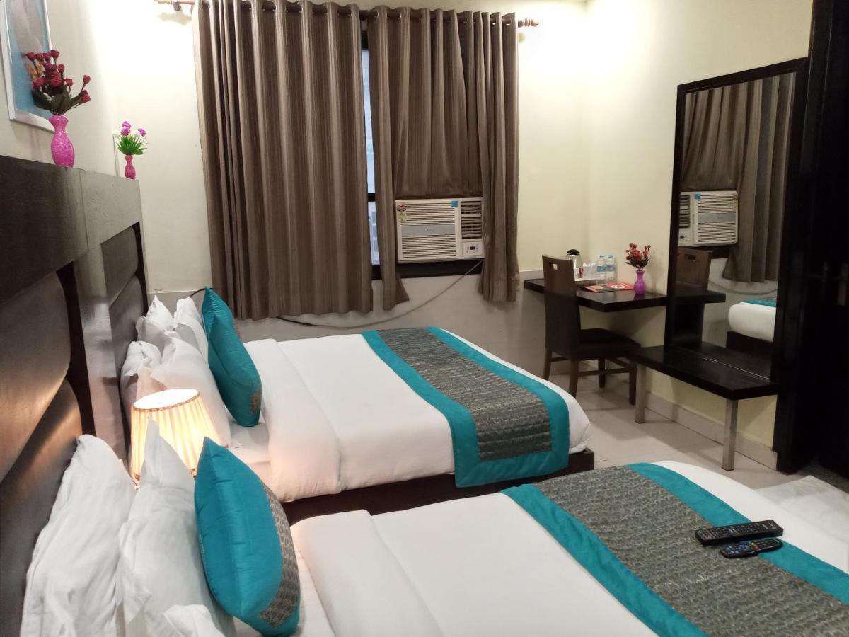 Vivah Residency Hotell New Delhi Exteriör bild